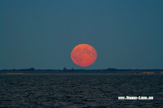 Mondaufgang - Copyright Stefan Pfützke